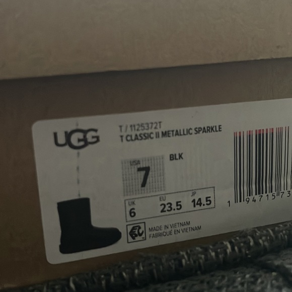 Ugg classic metallic sparkle black toddler size 7 - Picture 6 of 10